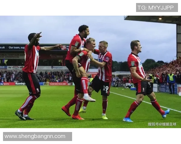 北安普敦主场迎战林肯城争夺英甲联赛关键三分之战